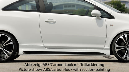 Opel Corsa D Rieger Seitenschweller  rechts, mit Schacht, mit Ausschnitt, ABS, Carbon-Look, 
inkl. Montagezubehör, Alugitter