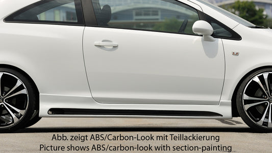 Opel Corsa D Rieger Seitenschweller  rechts, mit Schacht, mit Ausschnitt, ABS, Carbon-Look, 
inkl. Montagezubehör, Alugitter