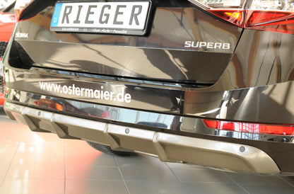 Skoda Superb III (3T/3V) Rieger Heckeinsatz ohne Aussparung für Endrohrblenden ABS, Carbon-Look, für Fzg. mit Einparkhilfe (PDC), 
inkl. Montagezubehör, Gutachten