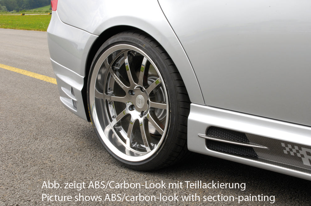 BMW 3er E90 Rieger Seitenschweller  links, mit Schacht und 2 Ausschnitten, ABS, Carbon-Look, 
inkl. Alugitter, Gutachten, Montagezubehör