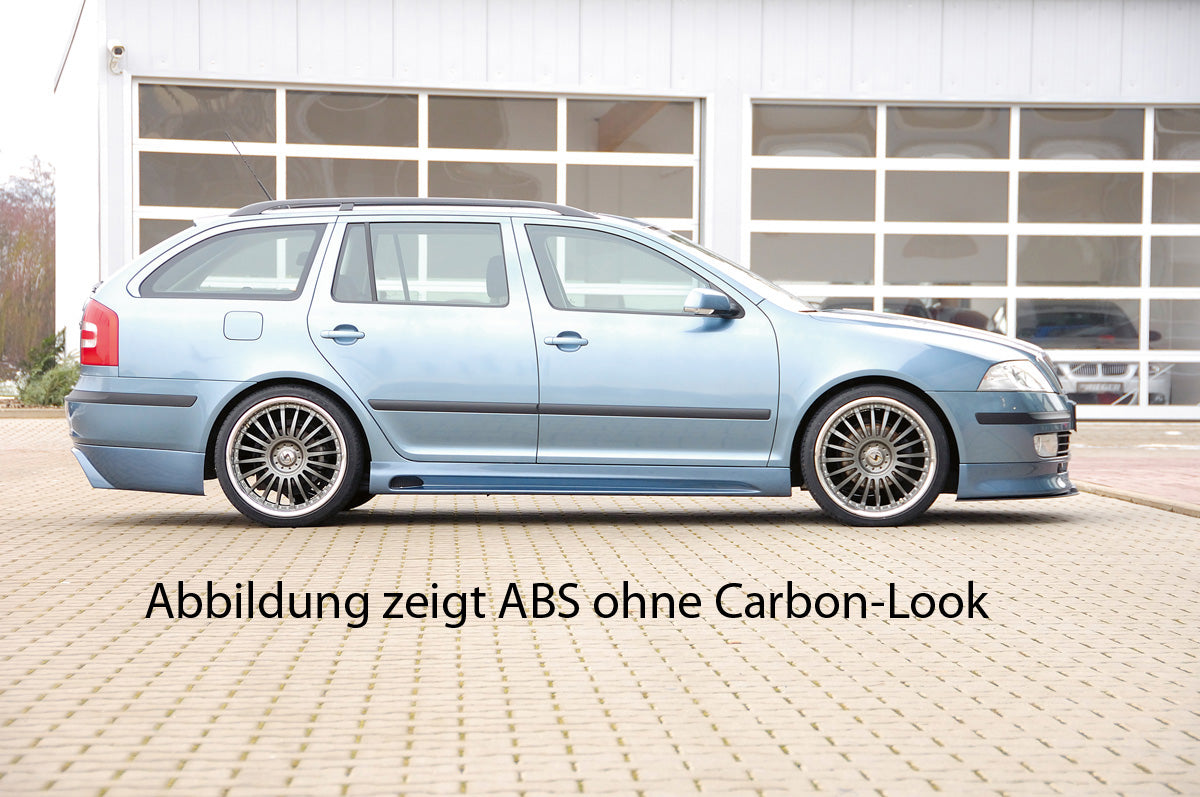 Skoda Octavia (1Z) Rieger Seitenschweller  rechts, mit Schacht, mit Ausschnitt, ABS, Carbon-Look, 
inkl. Montagezubehör, Alugitter, Gutachten