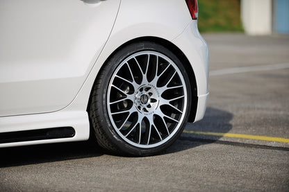 VW Polo 6 (6R) Rieger Seitenschweller  rechts, mit Schacht, mit Ausschnitt, ABS, Carbon-Look, 
inkl. Alugitter, Montagezubehör