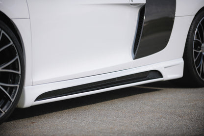 Audi R8 (42) Rieger Seitenschweller  rechts, mit Schacht, mit Ausschnitt, ABS, Carbon-Look, 
inkl. Alugitter, Montagezubehör, Gutachten