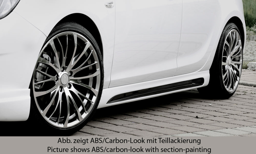 Opel Astra J Rieger Seitenschweller  rechts, mit Schacht, mit Ausschnitt, ABS, Carbon-Look, 
inkl. Alugitter, Montagezubehör, Gutachten