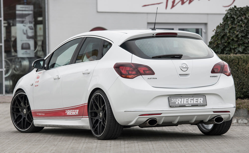 Opel Astra J Fox ESD quer Ausgang L/R 1x140x90mm Typ 32 Opel Astra J, nur Turbo-Modelle,  1.6l 132 kW links, rechts, oval, mit Prägung, eingerollt, 1x140x90mm, für RIEGER-Heckeinsatz, Edelstahl, 
inkl. Montagezubehör, Gutachten