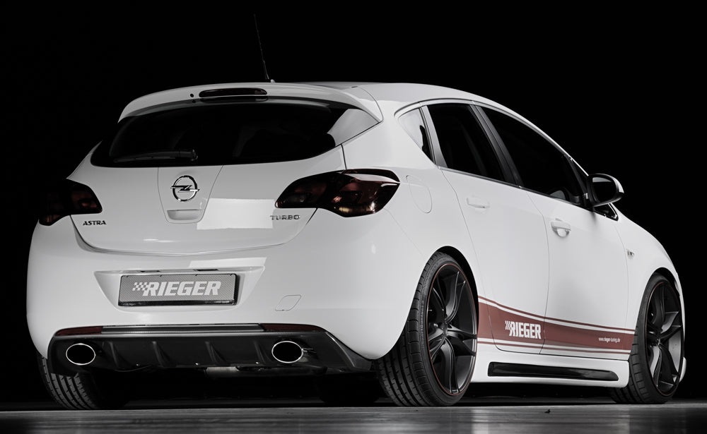 Opel Astra J Fox ESD quer Ausgang L/R 1x140x90mm Typ 32 Opel Astra J, nur Turbo-Modelle,  1.6l 132 kW links, rechts, oval, mit Prägung, eingerollt, 1x140x90mm, für RIEGER-Heckeinsatz, Edelstahl, 
inkl. Montagezubehör, Gutachten