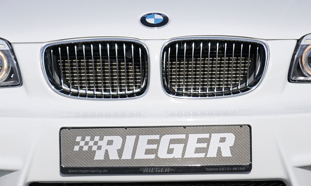 BMW 1er E81  (187/1K2/1K4) Facelift BMW-Niere rechts, Chrom/schwarz vom 135i für Spoilerstoßstange 35030/31/32/33/41/43 rechts, für Spoilerstoßstange