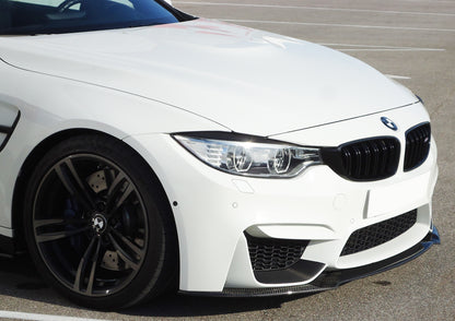 BMW 3er F80 M3 (M3) Carbon Spoilerschwert für BMW M4 F82/F83 u. M3 F80 für orig Frontschürze (ohne M-Performance-Aufsatz) gekantete Version, für orig. Frontschürze, Carbon, 
inkl. Montagezubehör, Gutachten