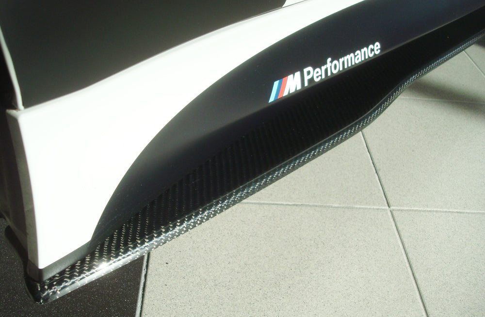 BMW 3er F80 M3 (M3) Carbon Seitenschwelleransatz, links BMW M3 F80, für orig. Seitenschweller links, für orig. Seitenschweller, Carbon, 
inkl. Montagezubehör, Gutachten
