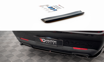 Mittlerer Diffusor Heck Ansatz für Dodge Challenger RT Mk3 Facelift Carbon Look