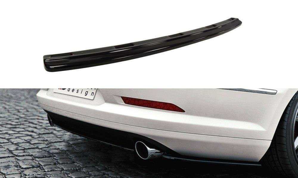 Mittlerer Diffusor Heck Ansatz für VW Passat CC R36 RLINE (vor Facelift)  schwarz matt