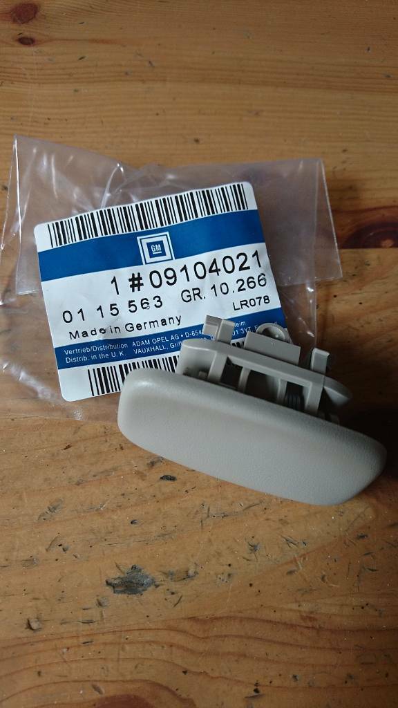 Opel Omega B Handschuhfach Griff neu original GM