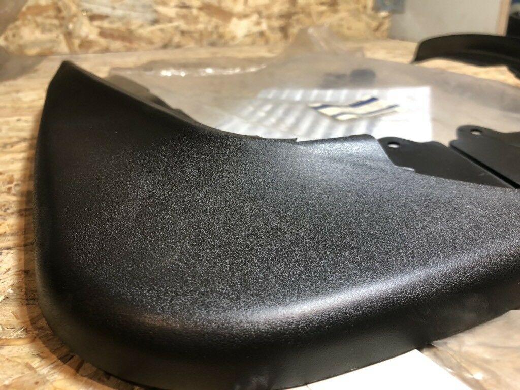 Original GM Opel Vectra B vorne Schmutzlappen *NEU*
