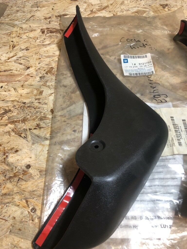 Original GM Opel Corsa C Schmutzlappen hinten *NEU*