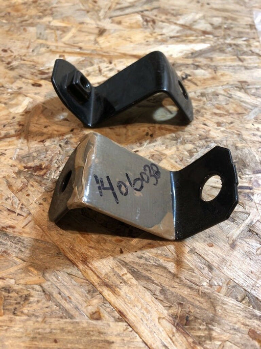 Opel Kadett E Halter NEU Original GM