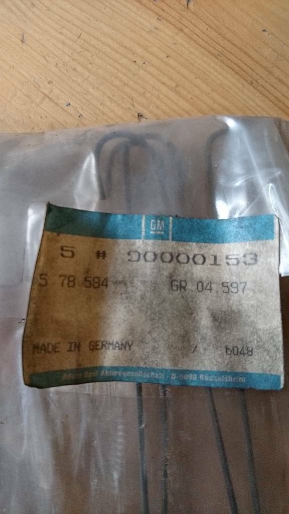Manta B Ascona B Rückzugfeder Handbremsseil vorne neu original GM