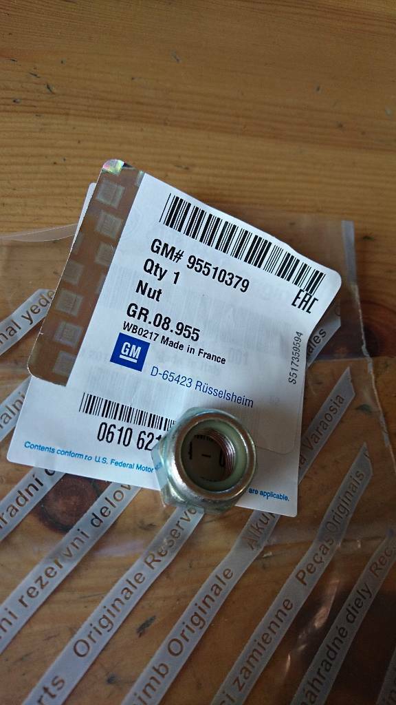 Combo D Mutter Motoraufhängung neu original GM