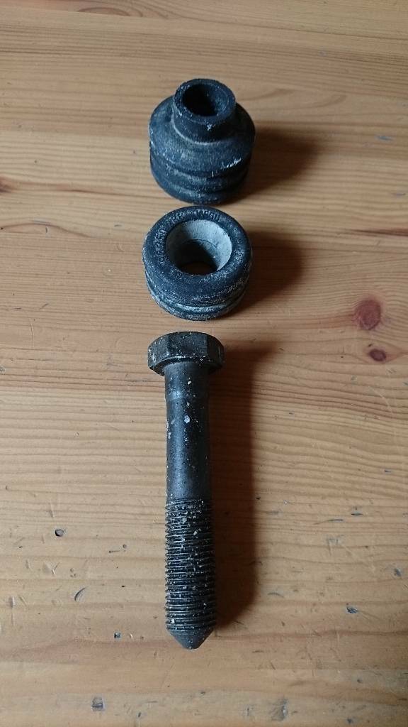Omega A Senator B Befestigungssatz Stoßdämpfer hinten Neu GM