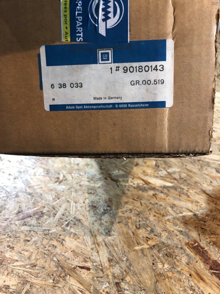 Opel Kadett E Nockenwellen Gehäuse NEU Original GM