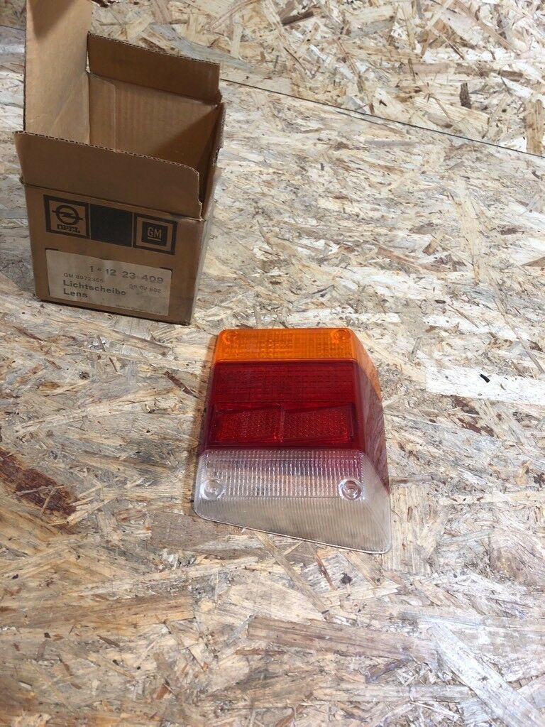 Opel Kadett C Caravan Rücklicht Glas Links NEU Original GM