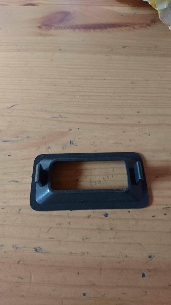 Opel Youngtimer Oldtimer Rosette Blende neu GM 90254061