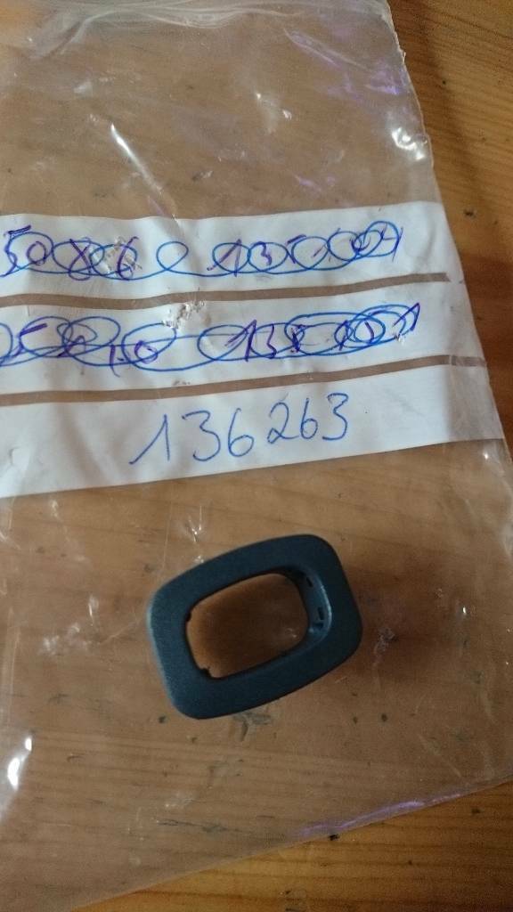 Vectra A Rosette Türpinn neu original GM