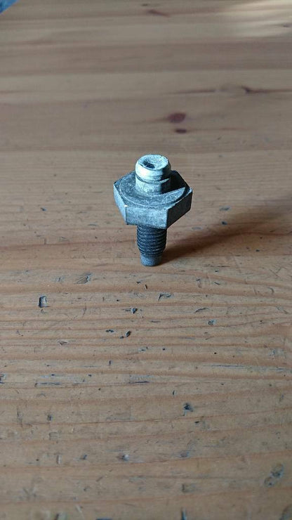Opel Youngtimer Oldtimer Lagerbolzen neu original GM