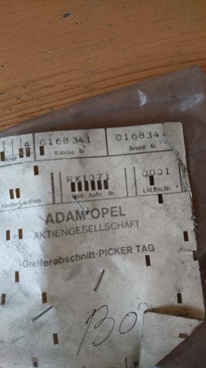 Opel Youngtimer Oldtimer Führungsbuchse neu original GM 168341
