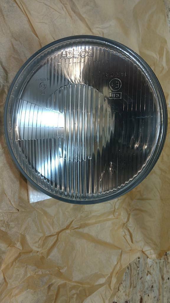 Original GM Opel Kadett D Scheinwerfer Einsatz NEU