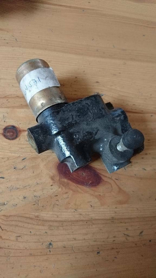 Opel Youngtimer Oldtimer Bremszylinder neu original 564571