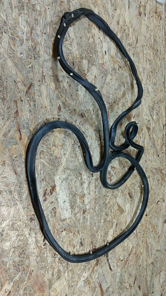 Original GM Opel Kadett B Olympia A 4-Türer Türdichtung NEU