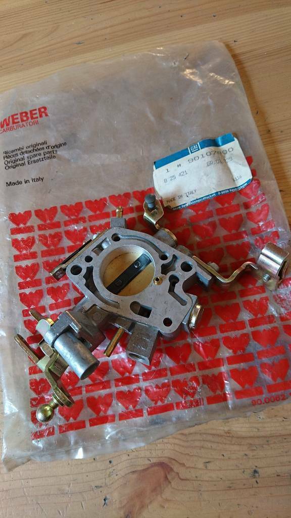 Corsa A 10S Vergaser Drosselklappenstutzen Neu Original Weber