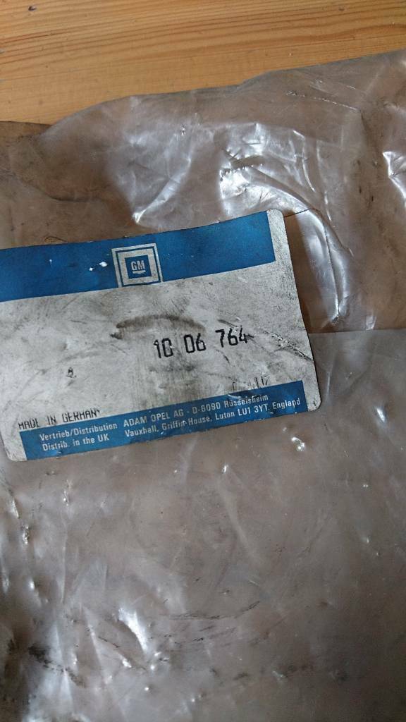 Astra F 14 Zoll Radkappe Abdeckung Radnabe NEU original GM