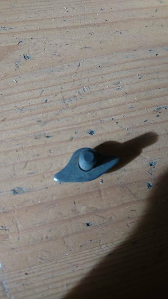 CIH und OHV Blechventieldeckel schraube neu original 607206