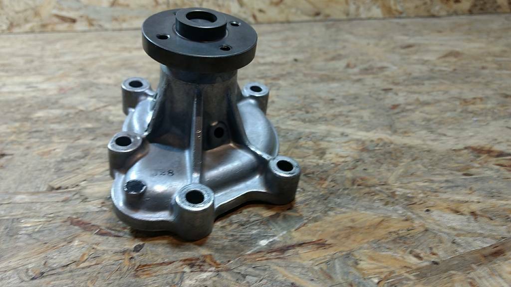 Original GM Opel Corsa B 1.7 Vectra A 1.7 Wasserpumpe NEU