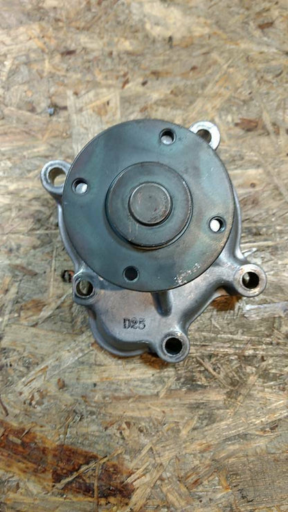 Original GM Opel Wasserpumpe Astra F  Kadett E Vectra A NEU