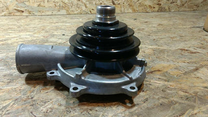 Original GM Opel Ascona B Rekord E Diesel 2.0 2.3 Wasserpumpe NEU