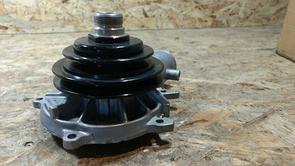 Original GM Opel Ascona B Rekord E Diesel 2.0 2.3 Wasserpumpe NEU