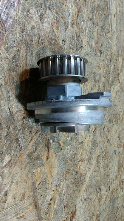 Original Opel Wasserpumpe Kadett E Ascona C1.6 1.8 8V C18NE NEU