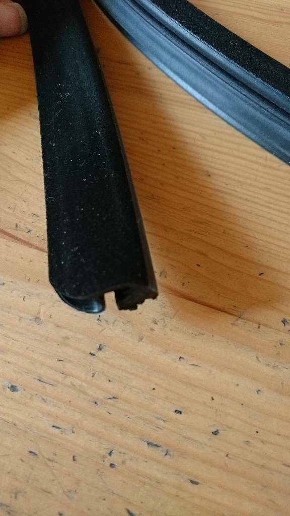 Omega A Dichtung Fenster hinten rechts Neu Original GM