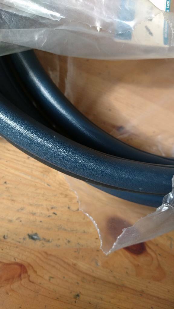 Omega A Limousine Türdichtung hinten Neu Original GM