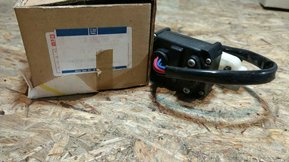 Opel Monterey Scheinwerfer Stellmotor neu Original GM