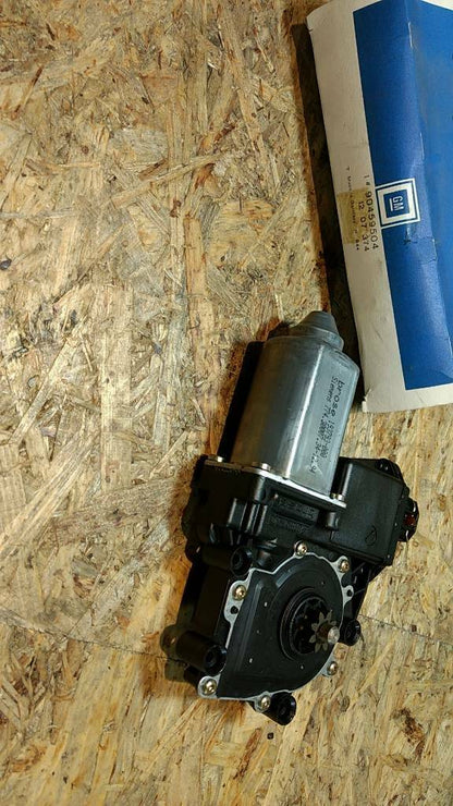 Original GM Opel Omega B Fensterhebermotor rechts NEU