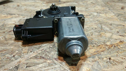Original GM Opel Omega B Fensterhebermotor rechts NEU