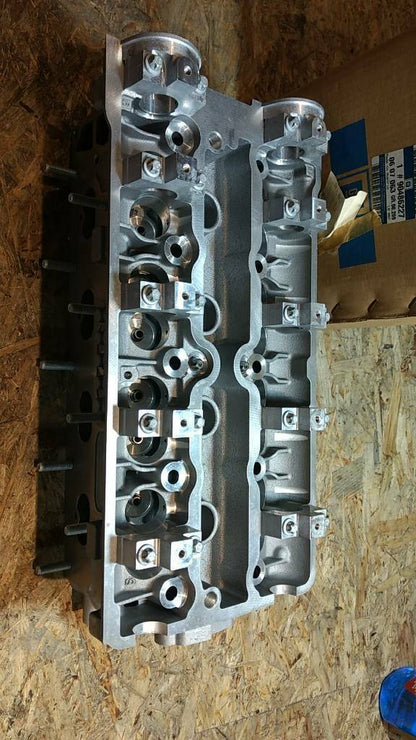 Original GM Opel Zylinderkopf Corsa B Tigra A NEU