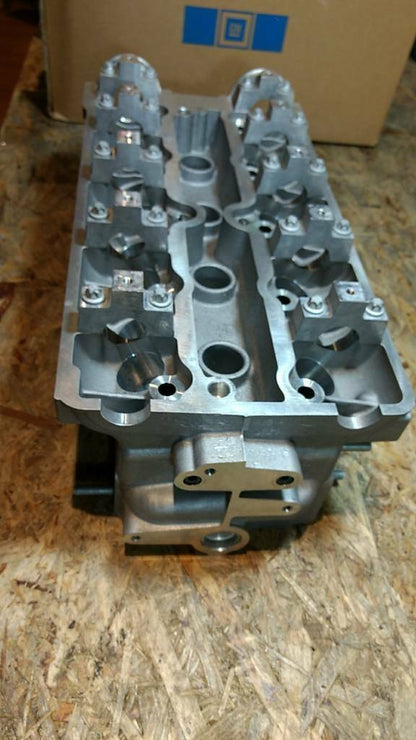 Original GM Opel Zylinderkopf Corsa B Tigra A NEU