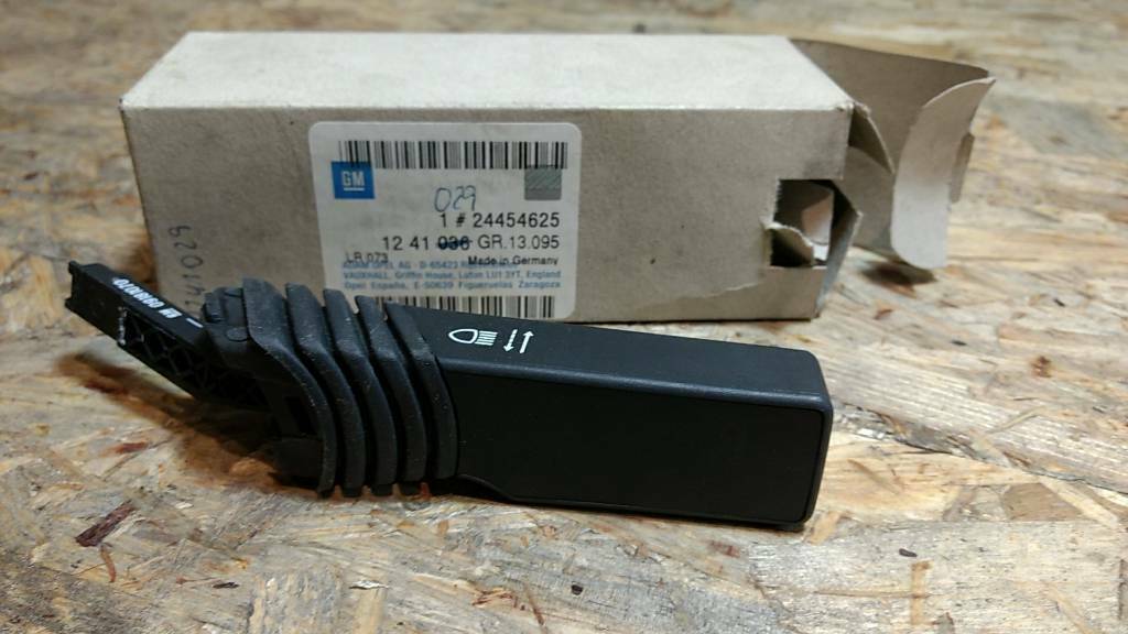 Original GM Opel Lenkstockschalter / Blinker Signum NEU