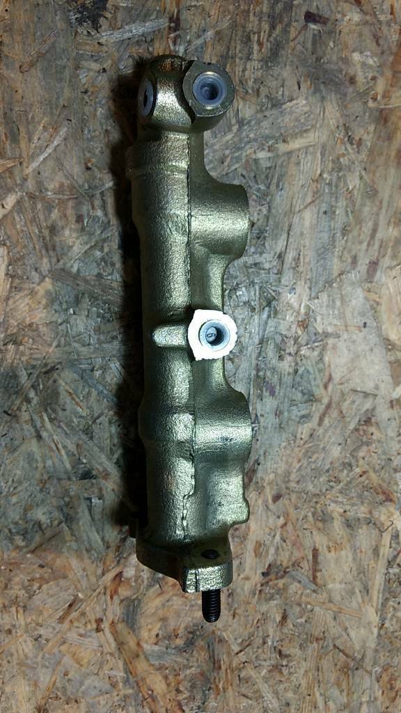 Original GM Opel Kadett D Hauptbremszylinder NEU