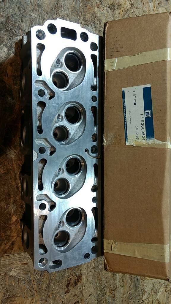 Original GM Opel Ascona C Kadett E Zylinderkopf NEU