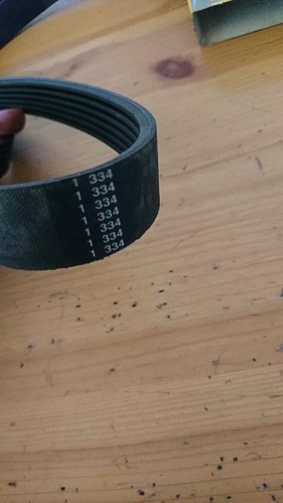 Opel Renault Keilriemen neu original GM 9111423